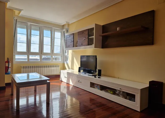 Tu Hogar, Vibes * Santona